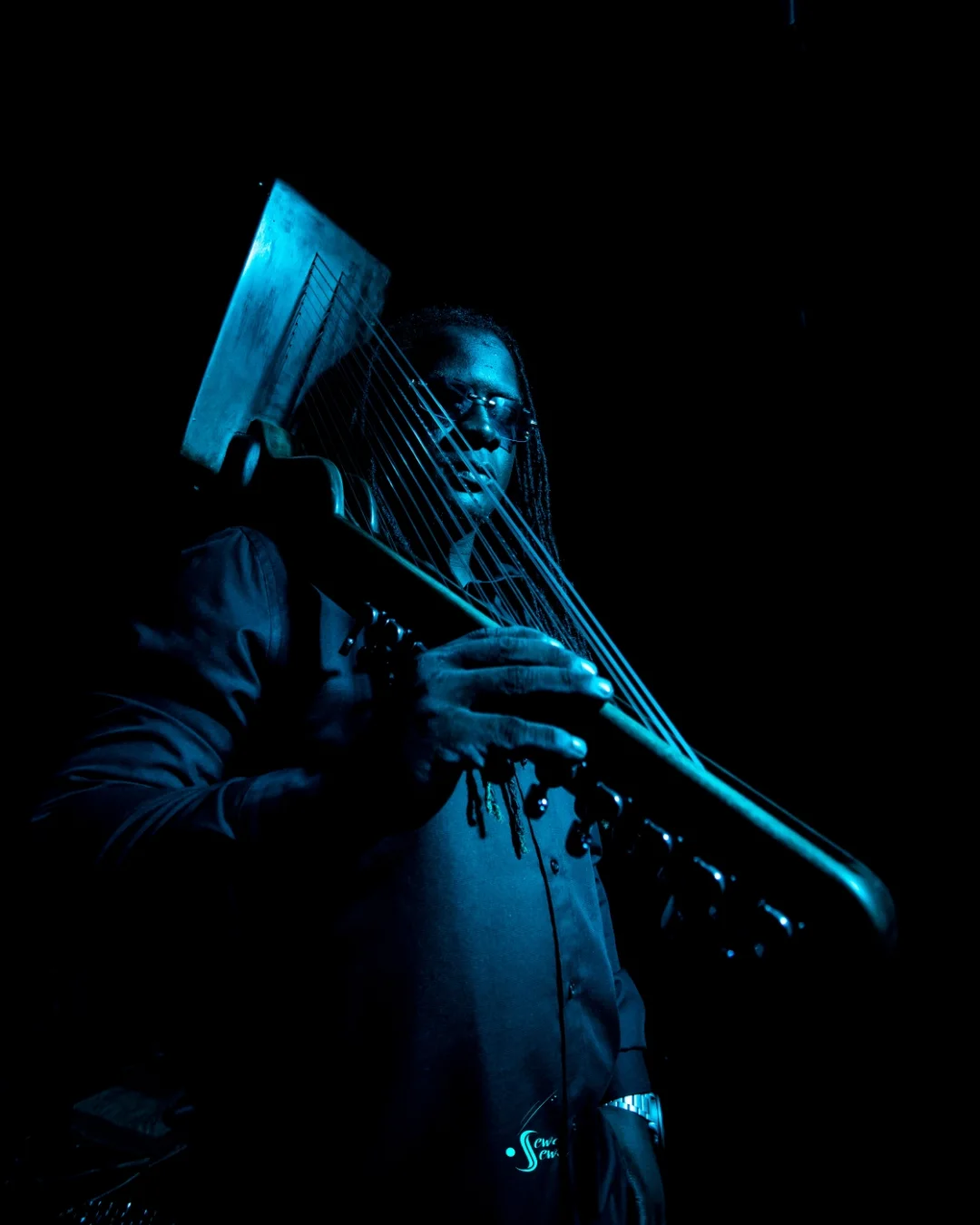 ye-maama-ssewa-ssewa-accoustic-janzi-version