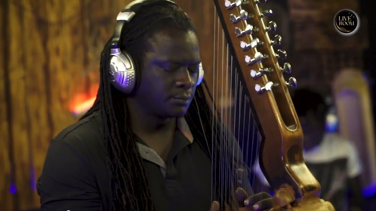 video-section-banner-image